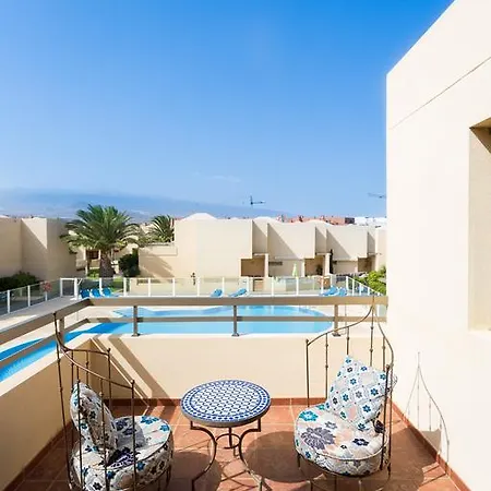 Dom wakacyjny Luxury Bungalow *
